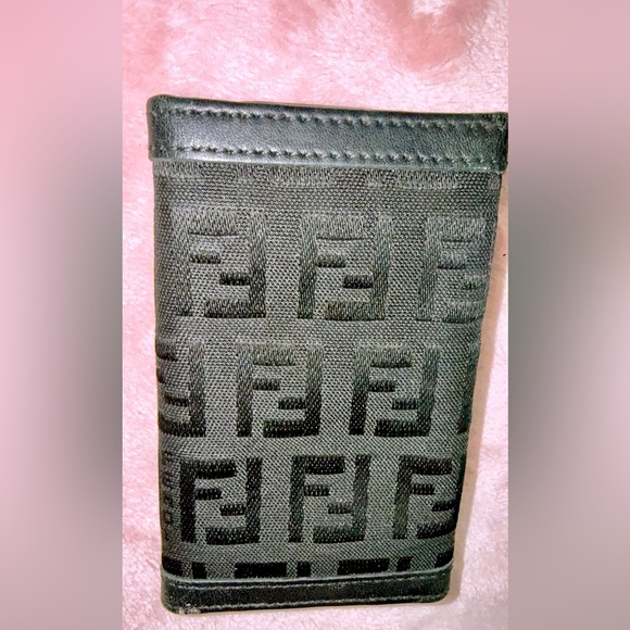 ~SOLD~ Fendi Zucca Key Holder with box and dust bag - Picture 6 of 8